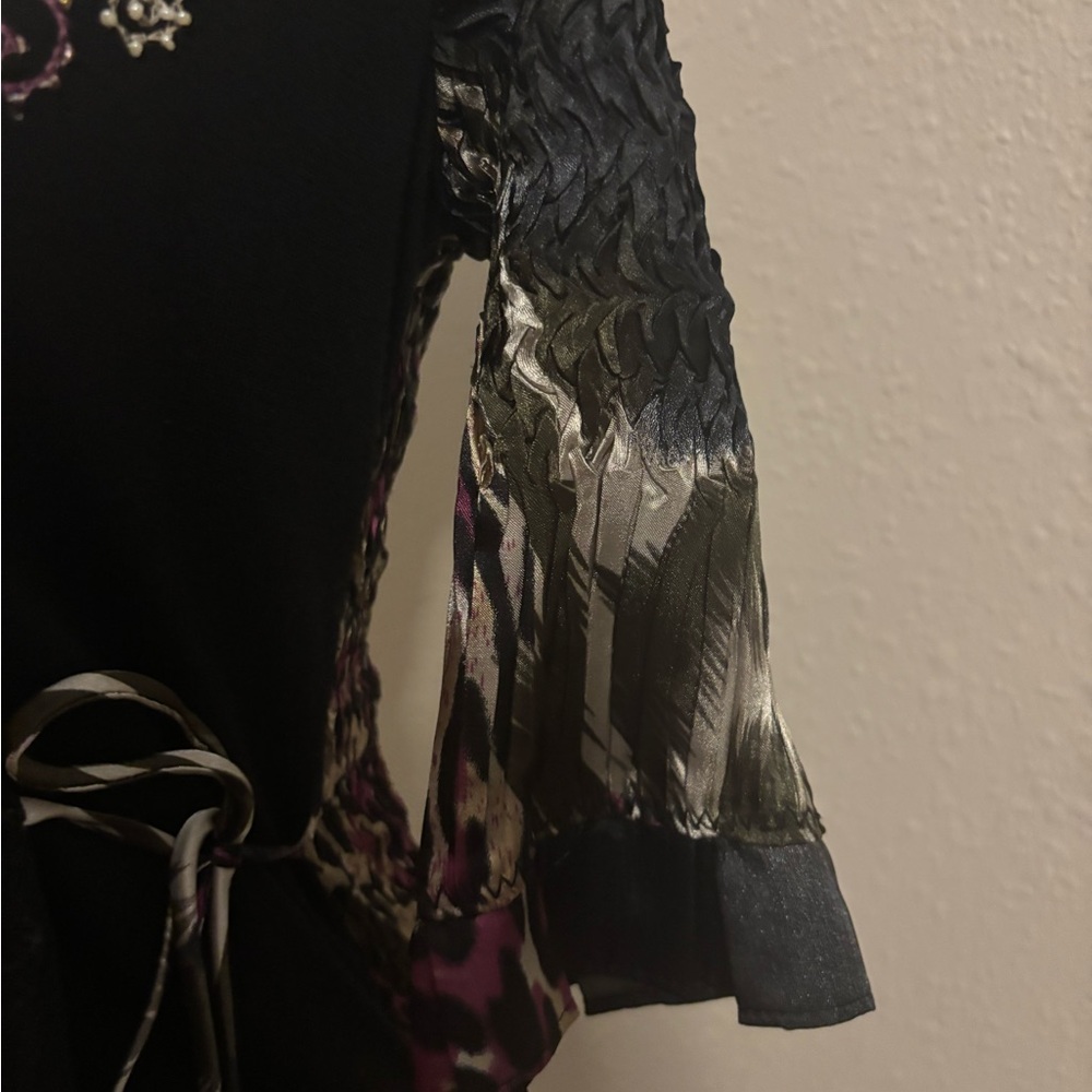 Alberto Malaki black top size M with tie front - Picture 4 of 7